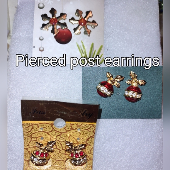 2 Pr Vintage Christmas Earrings+ FREE Snowflake Earrings AVON - Picture 4 of 13